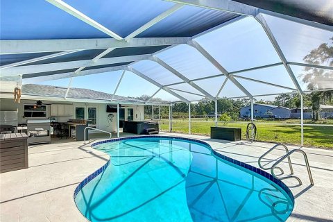 House in Indian lake estates, Florida 3 bedrooms, 163.88 sq.m. № 1657888 - photo 6