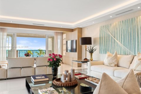 Copropriété à vendre à Miami Beach, Floride: 4 chambres, 379.6 m2 № 1967351 - photo 2