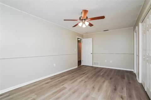 Villa ou maison à louer à Safety Harbor, Floride: 3 chambres, 217.11 m2 № 1872921 - photo 11