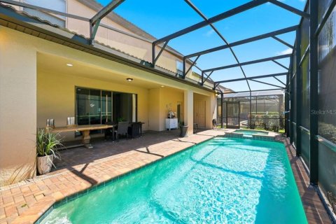 House in Kissimmee, Florida 8 bedrooms, 375.42 sq.m. № 2227229 - photo 30