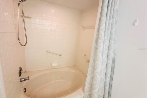 Touwnhouse à vendre à Port Orange, Floride: 2 chambres, 137.31 m2 № 2094869 - photo 24