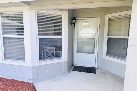 Touwnhouse à vendre à Port Orange, Floride: 2 chambres, 137.31 m2 № 2094869 - photo 3