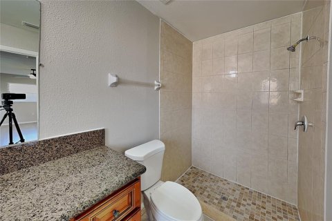 Villa ou maison à louer à Sarasota, Floride: 3 chambres, 161.37 m2 № 2385965 - photo 11