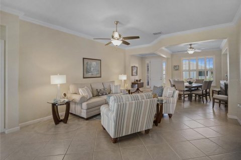 House in Ocala, Florida 3 bedrooms, 224.17 sq.m. № 2347621 - photo 5