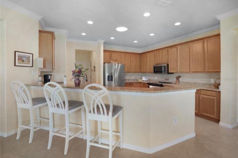 House in Ocala, Florida 3 bedrooms, 224.17 sq.m. № 2347621 - photo 8