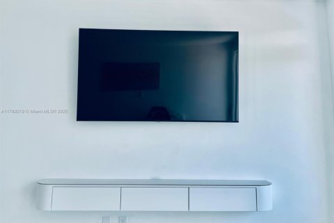 Copropriété à louer à Miami Beach, Floride: 1 chambre, 65.03 m2 № 1705331 - photo 6