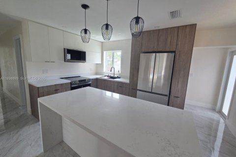 Casa en venta en Margate, Florida, 4 dormitorios, 125.33 m2 № 2152644 - foto 8
