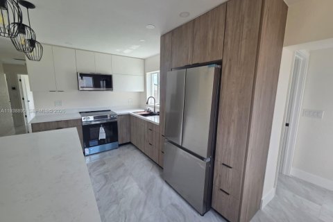 Casa en venta en Margate, Florida, 4 dormitorios, 125.33 m2 № 2152644 - foto 7