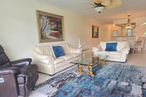 Copropriété à vendre à Coconut Creek, Floride: 2 chambres, 107.4 m2 № 2084931 - photo 16
