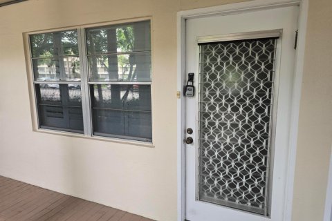 Copropriété à vendre à Coconut Creek, Floride: 2 chambres, 107.4 m2 № 2084931 - photo 3