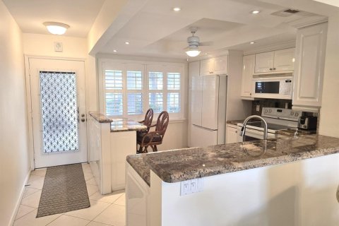 Copropriété à vendre à Coconut Creek, Floride: 2 chambres, 107.4 m2 № 2084931 - photo 6