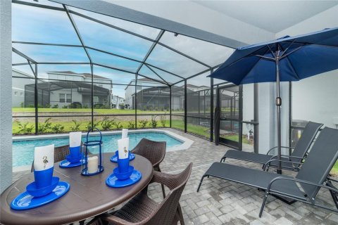 House in Davenport, Florida 5 bedrooms, 232.63 sq.m. № 1722417 - photo 23