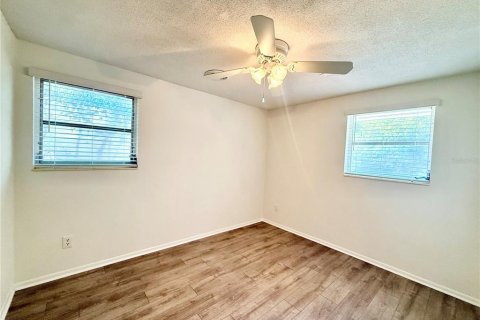 House in Winter Park, Florida 3 bedrooms, 104.79 sq.m. № 2142854 - photo 18