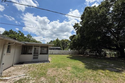 House in Winter Park, Florida 3 bedrooms, 104.79 sq.m. № 2142854 - photo 29