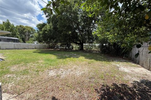 House in Winter Park, Florida 3 bedrooms, 104.79 sq.m. № 2142854 - photo 28