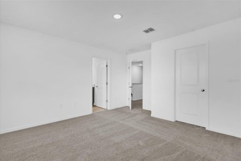 Townhouse in Kissimmee, Florida 3 bedrooms, 127.55 sq.m. № 1760129 - photo 15