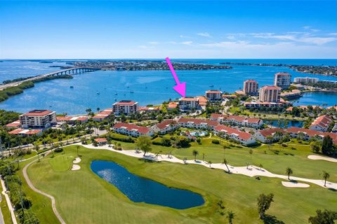 Copropriété à louer à Saint Petersburg, Floride: 1 chambre, 72.46 m2 № 2406516 - photo 23