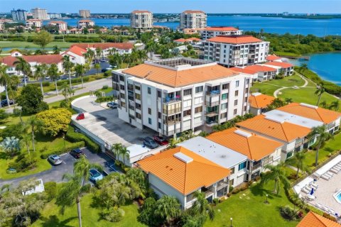 Copropriété à louer à Saint Petersburg, Floride: 1 chambre, 72.46 m2 № 2406516 - photo 24
