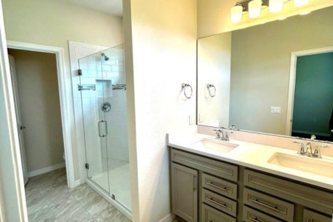 Townhouse in Lake Worth, Florida 3 bedrooms, 174.56 sq.m. № 2082961 - photo 13