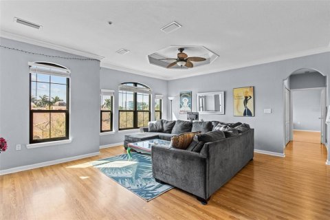 Condo in Clearwater, Florida, 2 bedrooms  № 1563765 - photo 9