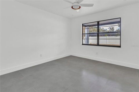 Casa en venta en Valrico, Florida, 4 dormitorios, 224.36 m2 № 2231532 - foto 19