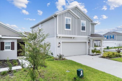 House in Winter Haven, Florida 4 bedrooms, 179.58 sq.m. № 1881342 - photo 3