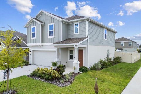 House in Winter Haven, Florida 4 bedrooms, 179.58 sq.m. № 1881342 - photo 2