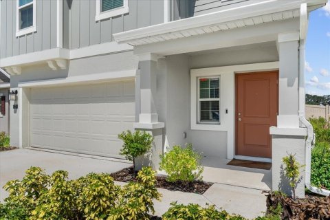 House in Winter Haven, Florida 4 bedrooms, 179.58 sq.m. № 1881342 - photo 4
