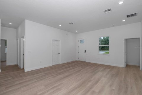 Casa en venta en Ocala, Florida, 4 dormitorios, 172.71 m2 № 2289898 - foto 15