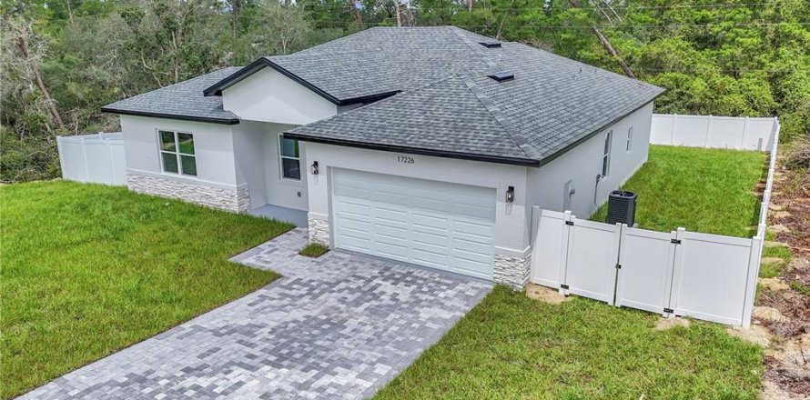 Casa en Ocala, Florida 4 dormitorios, 172.71 m2 № 2289898