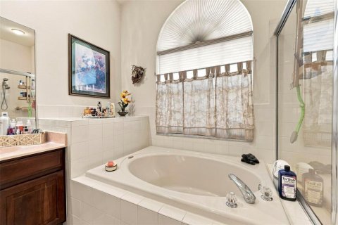 Casa en venta en Land O' Lakes, Florida, 3 dormitorios, 275.73 m2 № 2429651 - foto 19