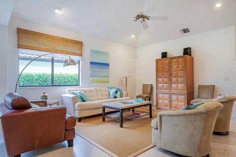 Villa ou maison à vendre à Stuart, Floride: 3 chambres, 190.54 m2 № 2259847 - photo 8