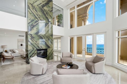 Купить кондоминиум в Бока-Ратон, Флорида 6 комнат, 729.28м2, № 2182102 - фото 2