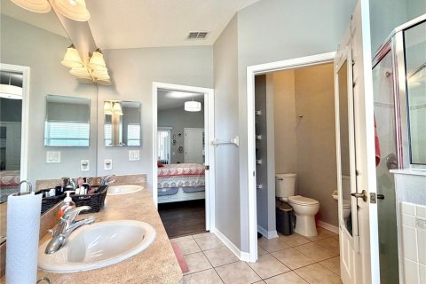 House in Hudson, Florida 4 bedrooms, 180.69 sq.m. № 2150690 - photo 26