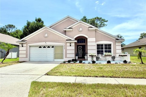 House in Hudson, Florida 4 bedrooms, 180.69 sq.m. № 2150690 - photo 3
