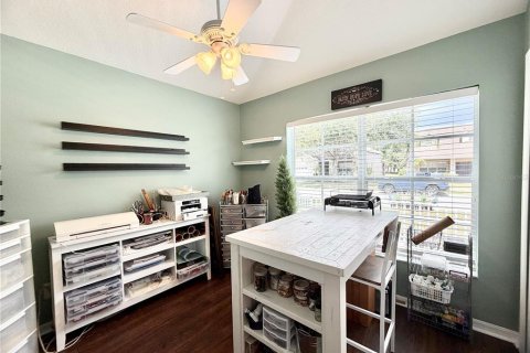 House in Hudson, Florida 4 bedrooms, 180.69 sq.m. № 2150690 - photo 9