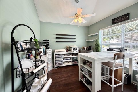 House in Hudson, Florida 4 bedrooms, 180.69 sq.m. № 2150690 - photo 10