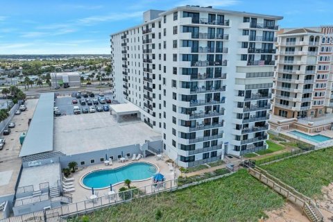 Condo in Ormond Beach, Florida, 2 bedrooms  № 2310484 - photo 5