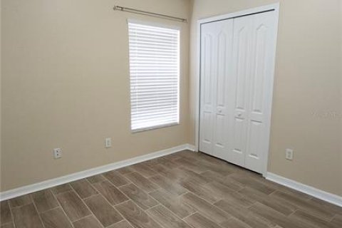 House in Gibsonton, Florida 3 bedrooms, 129.6 sq.m. № 2231797 - photo 7