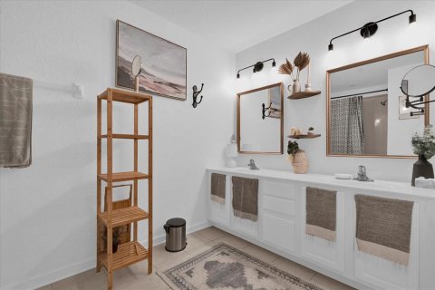 Condo in Orlando, Florida, 3 bedrooms  № 1563139 - photo 19