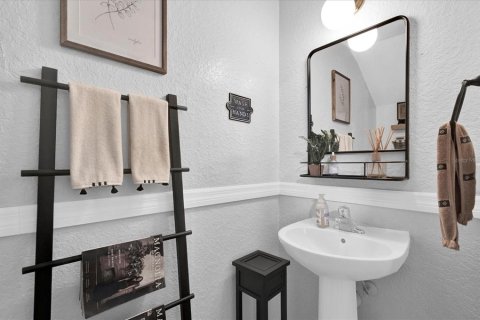 Condo in Orlando, Florida, 3 bedrooms  № 1563139 - photo 11