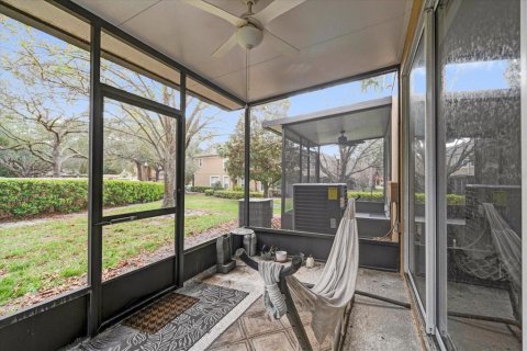 Condo in Orlando, Florida, 3 bedrooms  № 1563139 - photo 22