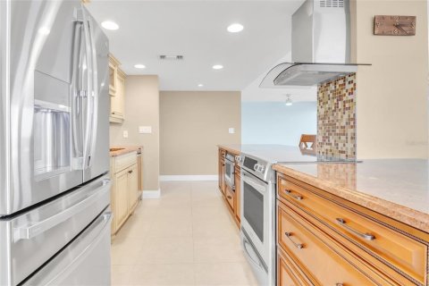 Condo in Daytona Beach, Florida, 2 bedrooms  № 1434146 - photo 19
