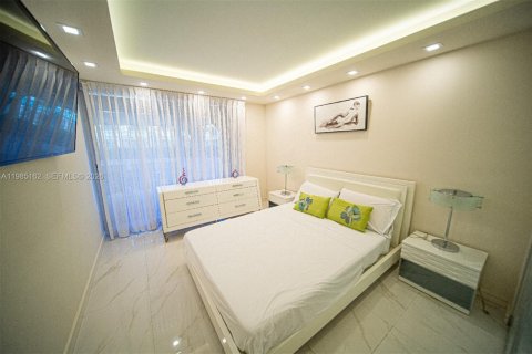 Copropriété à louer à Sunny Isles Beach, Floride: 2 chambres, 135.64 m2 № 2048307 - photo 21