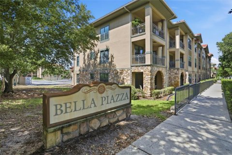 Condominio en venta en Davenport, Florida, 3 dormitorios, 123.19 m2 № 2114270 - foto 27