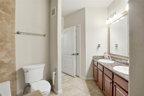 Condominio en venta en Davenport, Florida, 3 dormitorios, 123.19 m2 № 2114270 - foto 24