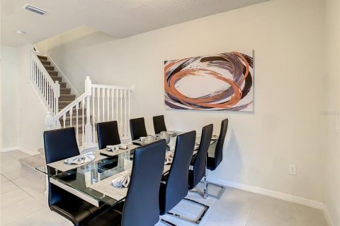 Adosado en venta en Kissimmee, Florida, 5 dormitorios, 210.24 m2 № 1602233 - foto 22