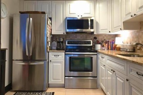 Condominio en venta en Delray Beach, Florida, 1 dormitorio, 76.92 m2 № 2246585 - foto 8