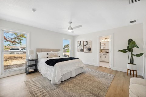 Villa ou maison à vendre à Bradenton, Floride: 4 chambres, 205.13 m2 № 1632338 - photo 25
