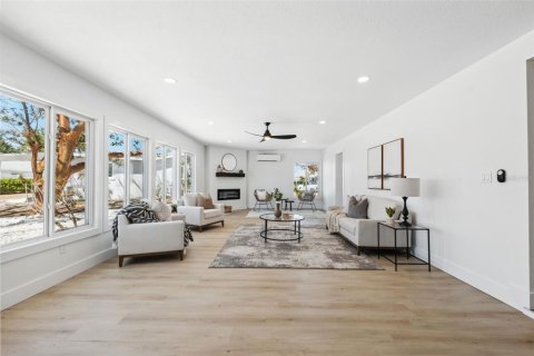Villa ou maison à vendre à Bradenton, Floride: 4 chambres, 205.13 m2 № 1632338 - photo 19